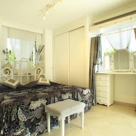 9 Hamman Sauna Piscine Chauffee Poss ヴィラ