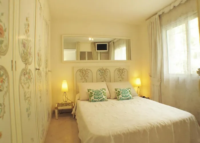 9 Hamman Sauna Piscine Chauffee Poss *