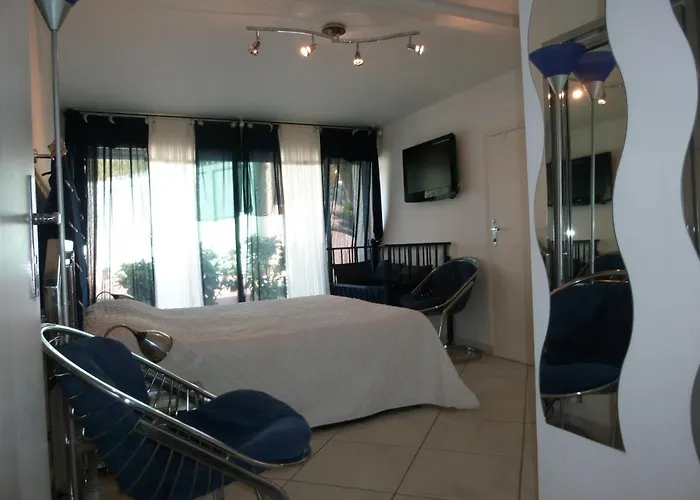 9 Hamman Sauna Piscine Chauffee Poss Juan-les-Pins